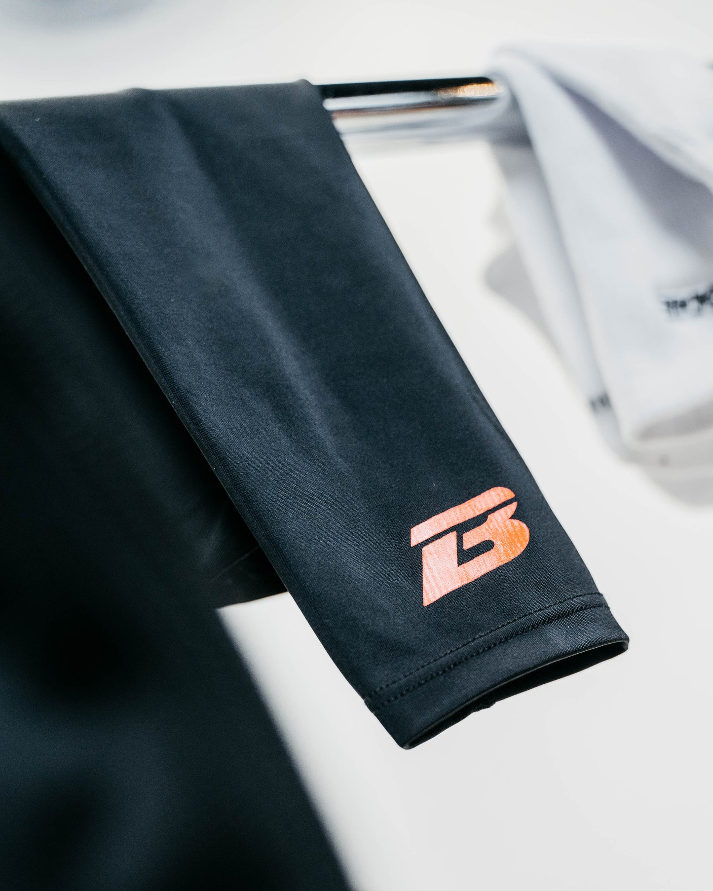 THE "B" SLEEVE