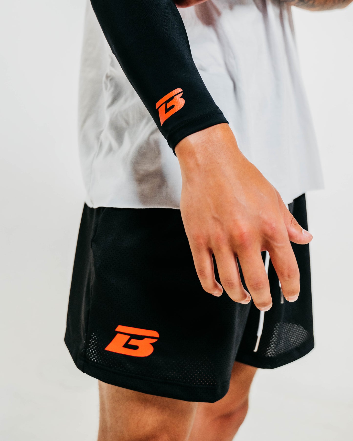 THE "B" SLEEVE