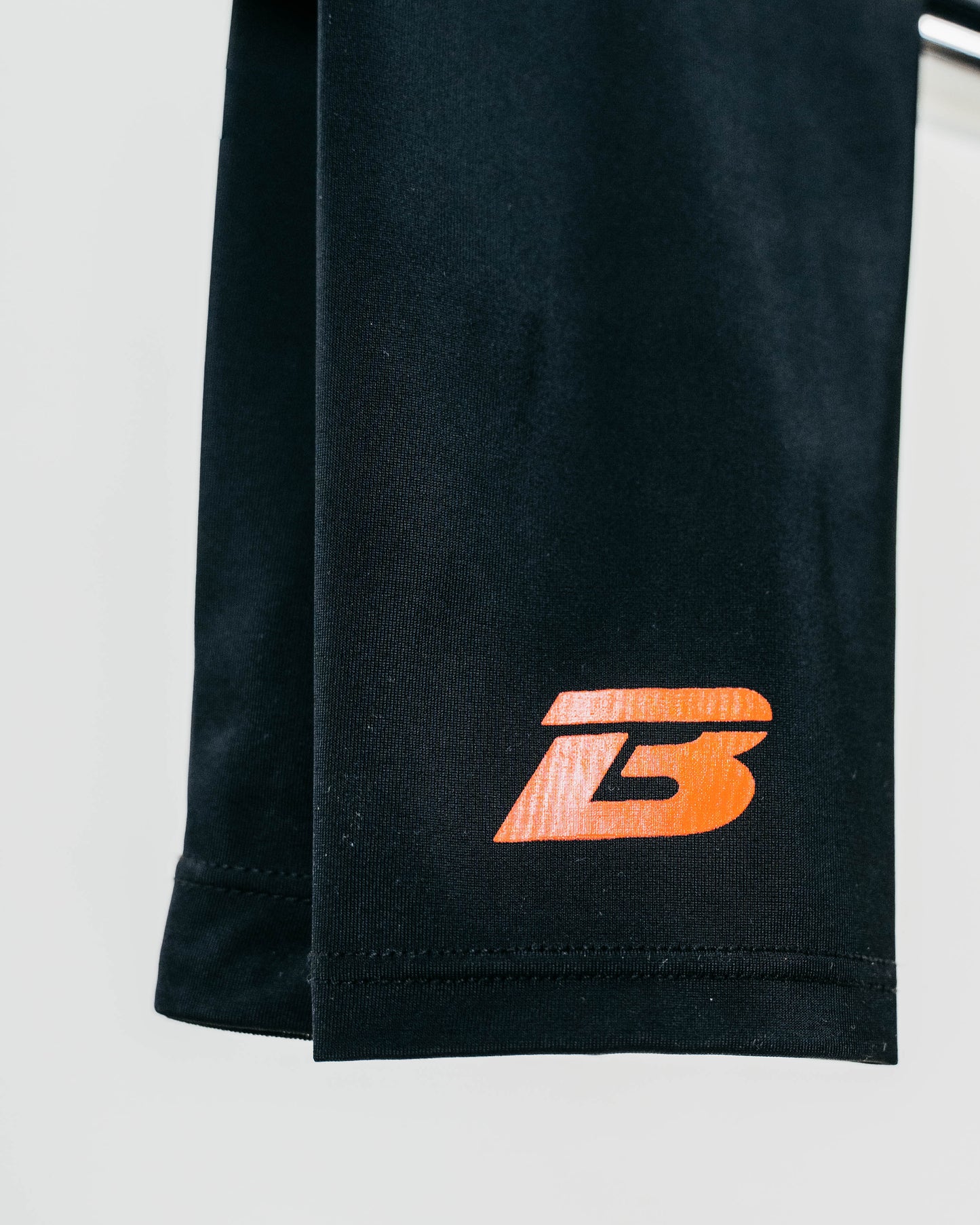 THE "B" SLEEVE